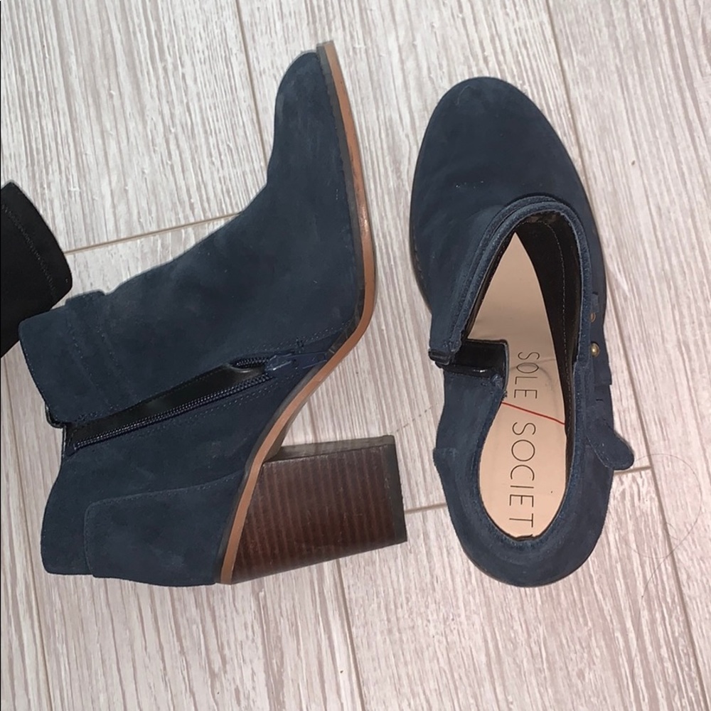 Sole society ankle boots navy blue size 8